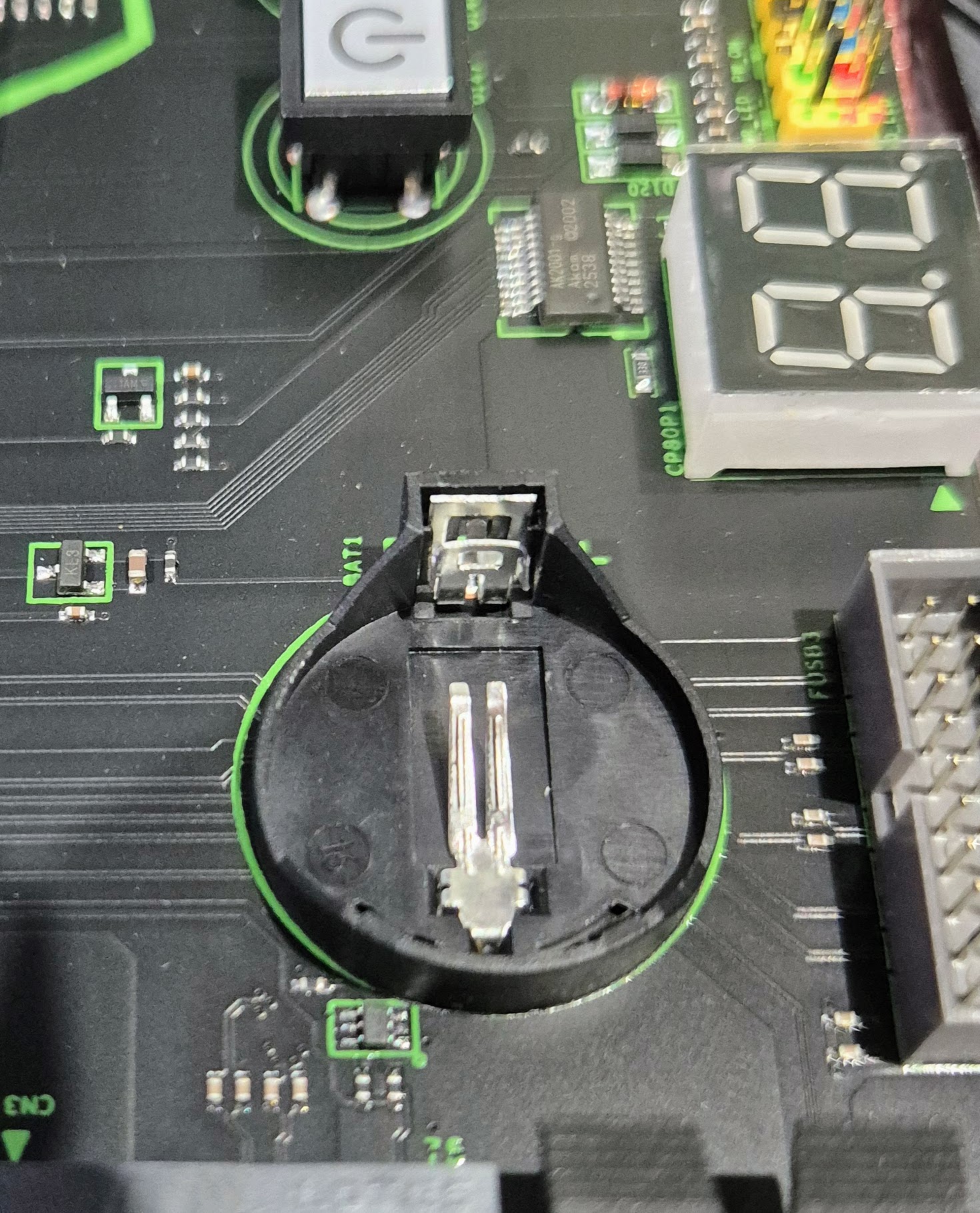 Empty CMOS battery slot on the Machinist X99 MR9S
